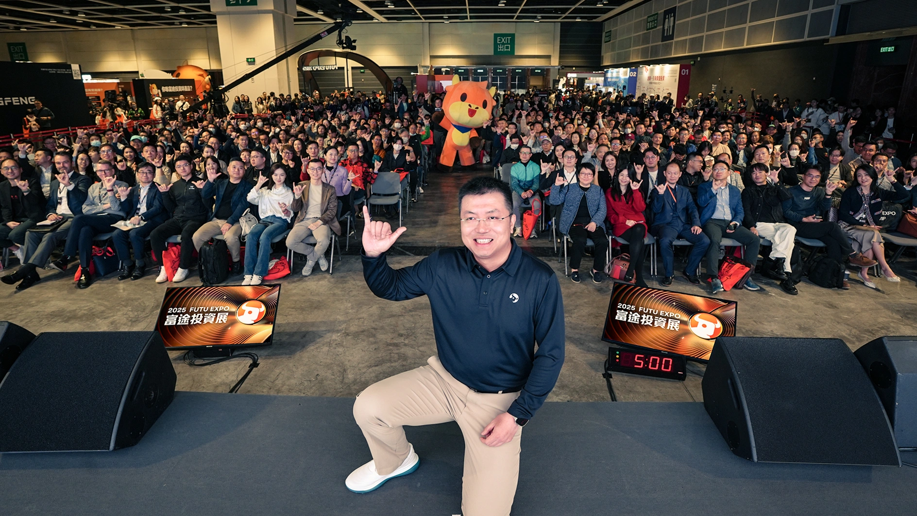 富途舉辦全港最大零售投資展覽 逾 12,000 名投資者共探智能投資未來
環球三大交易所與行業領袖分享環球投資趨勢
